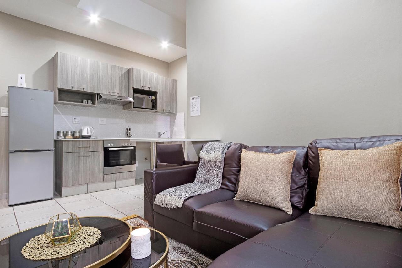 Urban Oasis Apartments At The Bolton Йоганнесбурґ Екстер'єр фото